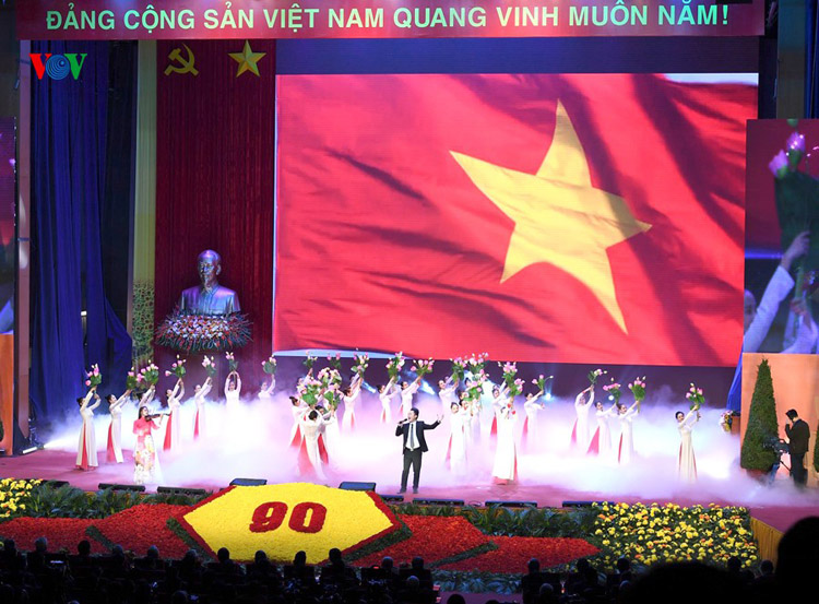 Chúng ta tin tưởng vững chắc rằng, Đảng Cộng sản Việt Nam sẽ hoàn thành xuất sắc trọng trách của mình.