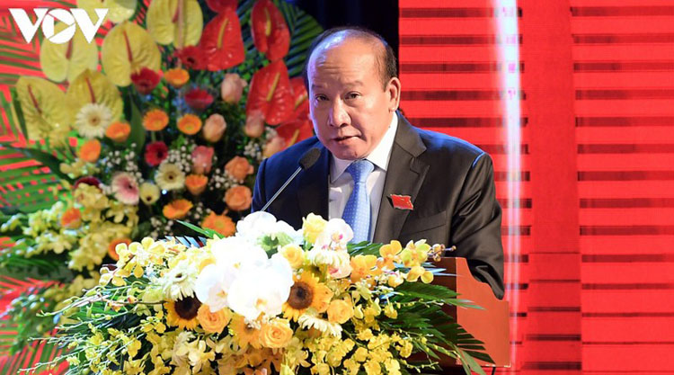 Phó Tổng giám Đốc Đài Tiếng nói Việt Nam Trần Minh Hùng trình bày Báo cáo chính trị tại Đại hội.