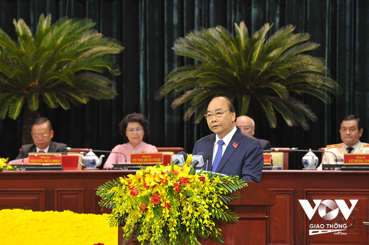 Ủy viên Bộ Chính Trị, Thủ tướng Chính phủ Nguyễn Xuân Phúc phát biểu chỉ đạo tại Đại hội. (Ảnh: Trung tâm báo chí Đại hội Đảng bộ TPHCM lần thứ XI)