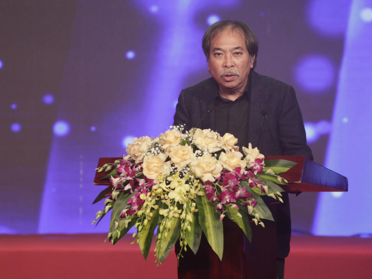 Nhà thơ Nguyễn Quang Thiều, Chủ tịch Hội Nhà văn Việt Nam phát biểu tại buổi lễ.