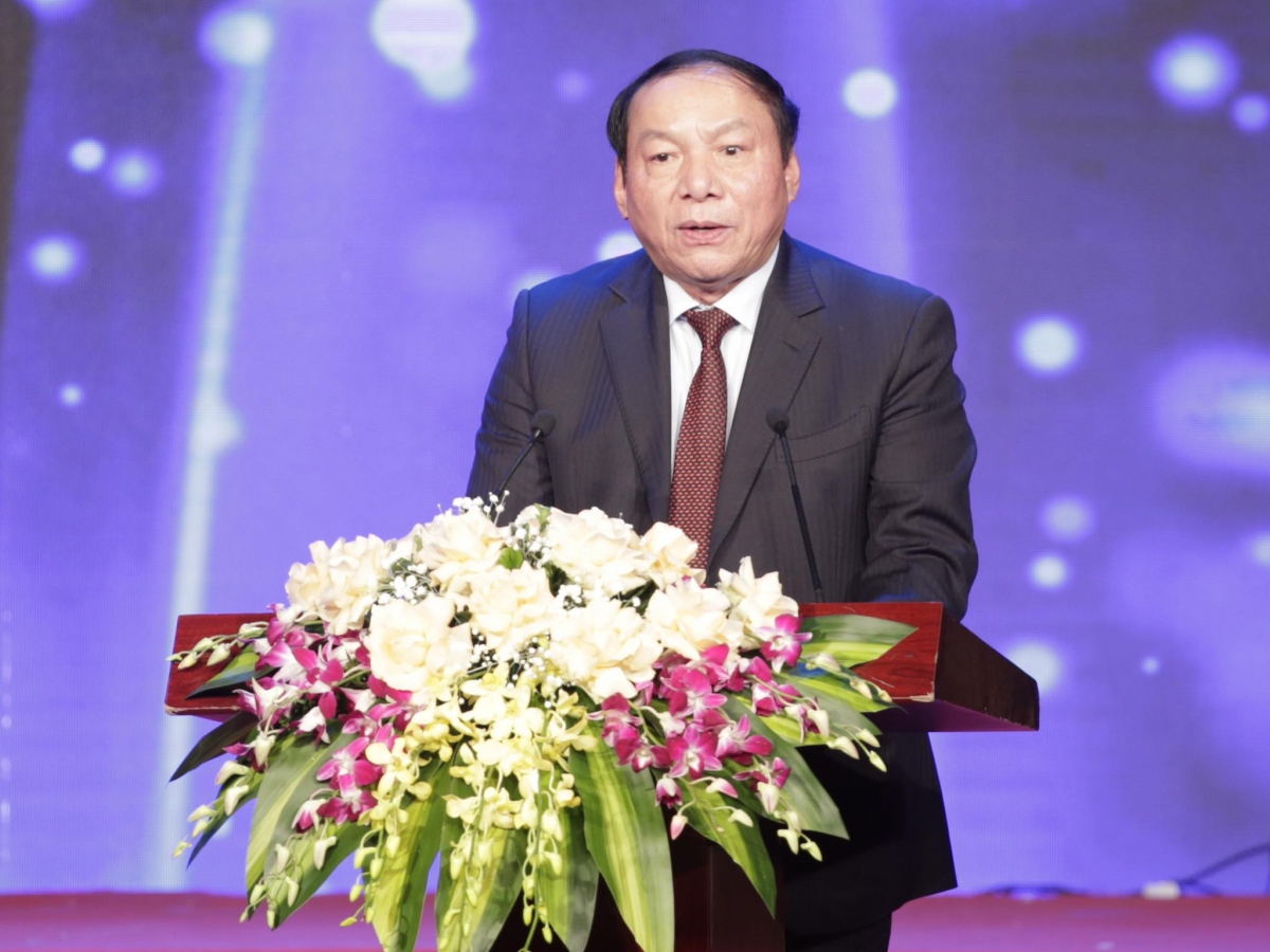 Bộ trưởng Bộ VH-TT&DL Nguyễn Văn Hùng phát biểu tại buổi lễ.