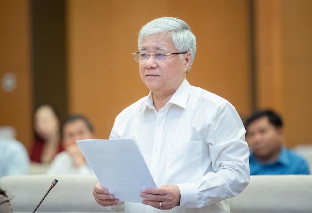 Chủ tịch Ủy ban Trung ương Mặt trận Tổ quốc Việt Nam Đỗ Văn Chiến trình bày báo cáo tại Phiên họp 23 của Ủy ban Thường vụ Quốc hội.