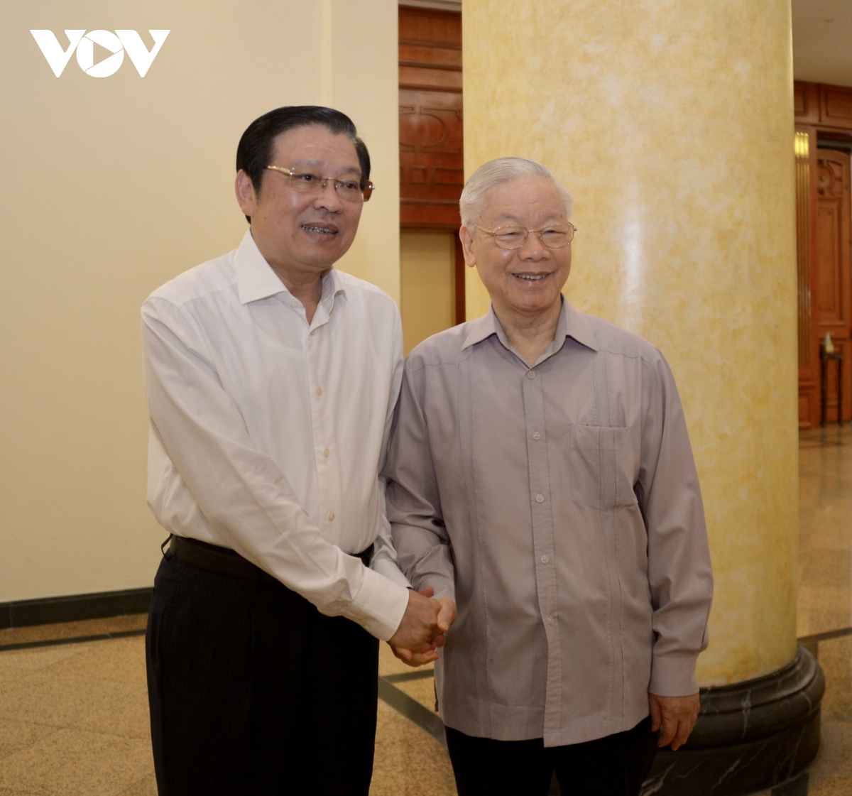 Tổng Bí thư Nguyễn Phú Trọng và Trưởng Ban Nội chính Trung ương Phan Đình Trạc.
