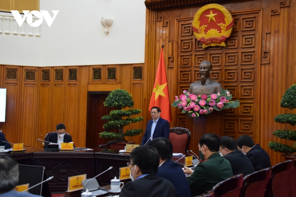 Thủ tướng Phạm Minh Chính khẳng định, muốn chống dịch tốt thì phải có vaccine và các biện pháp phòng chống dịch cộng với ý thức phòng dịch của người dân.