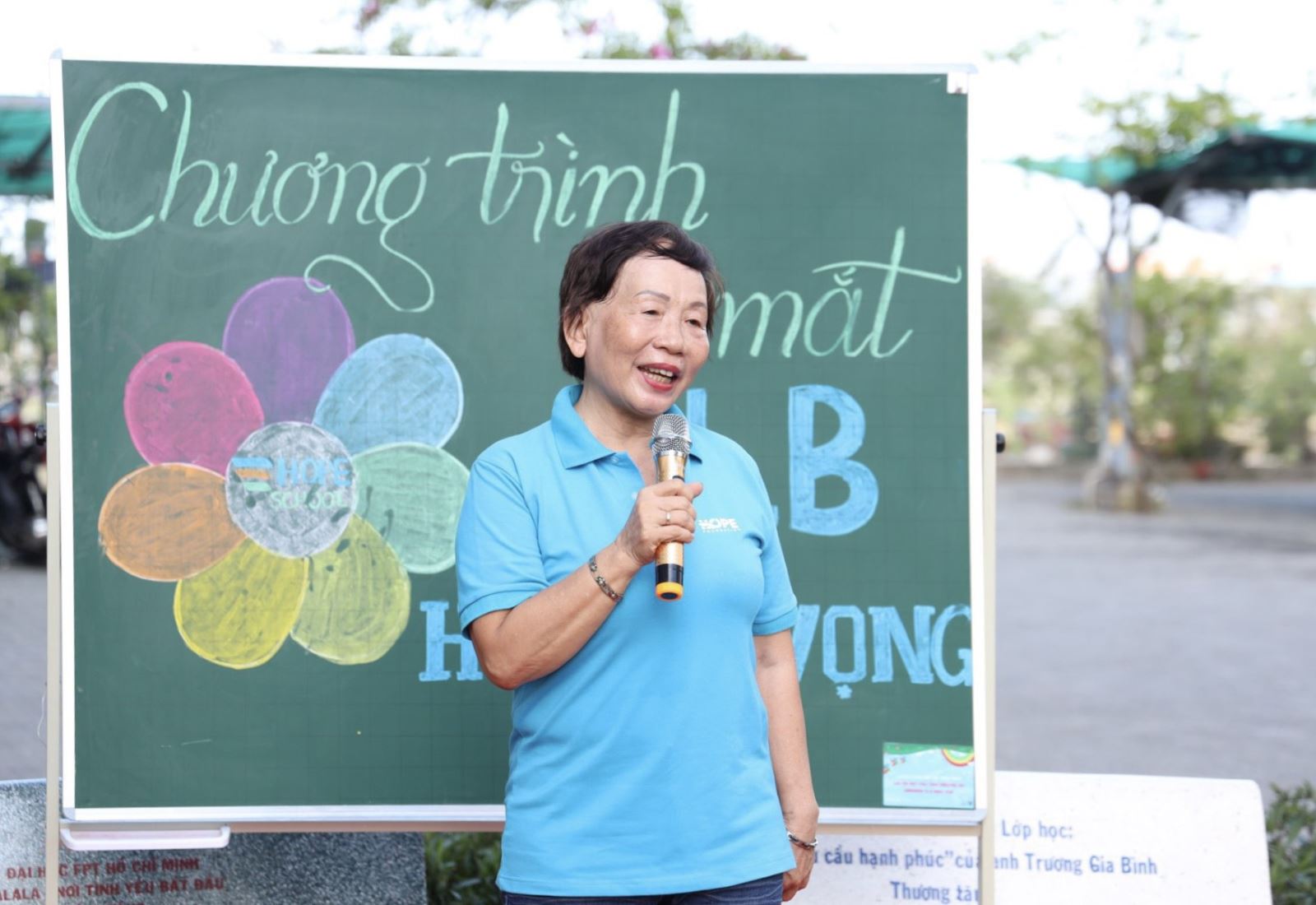 Bà Trương Thanh Thanh phát biểu khai mạc tại chương trình. 