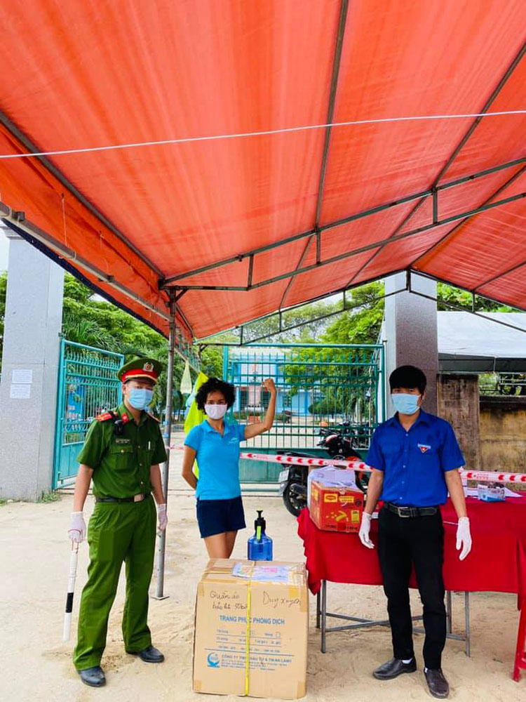 Hỗ trợ Bệnh viện Đa khoa Duy Xuyên, Quảng Nam.