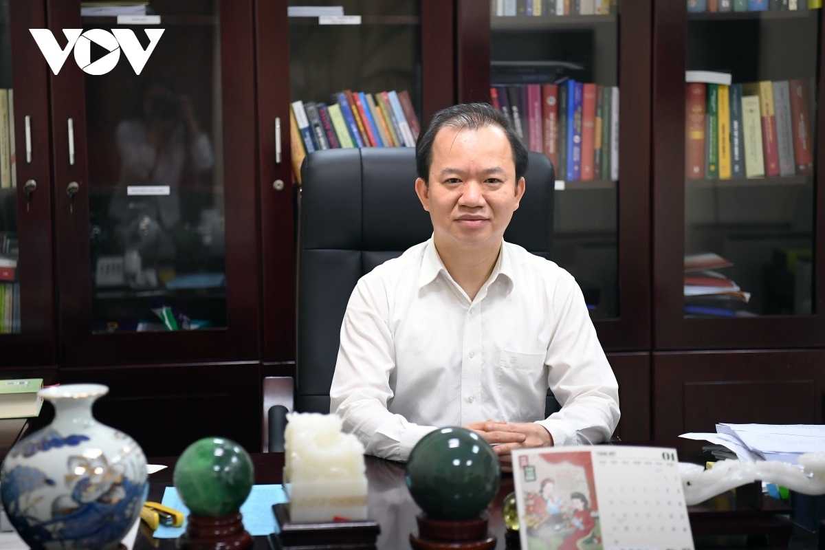 PGS.TS Bùi Hoài Sơn, Ủy viên Thường trực Ủy ban Văn hóa - Giáo dục của Quốc hội khóa XV.