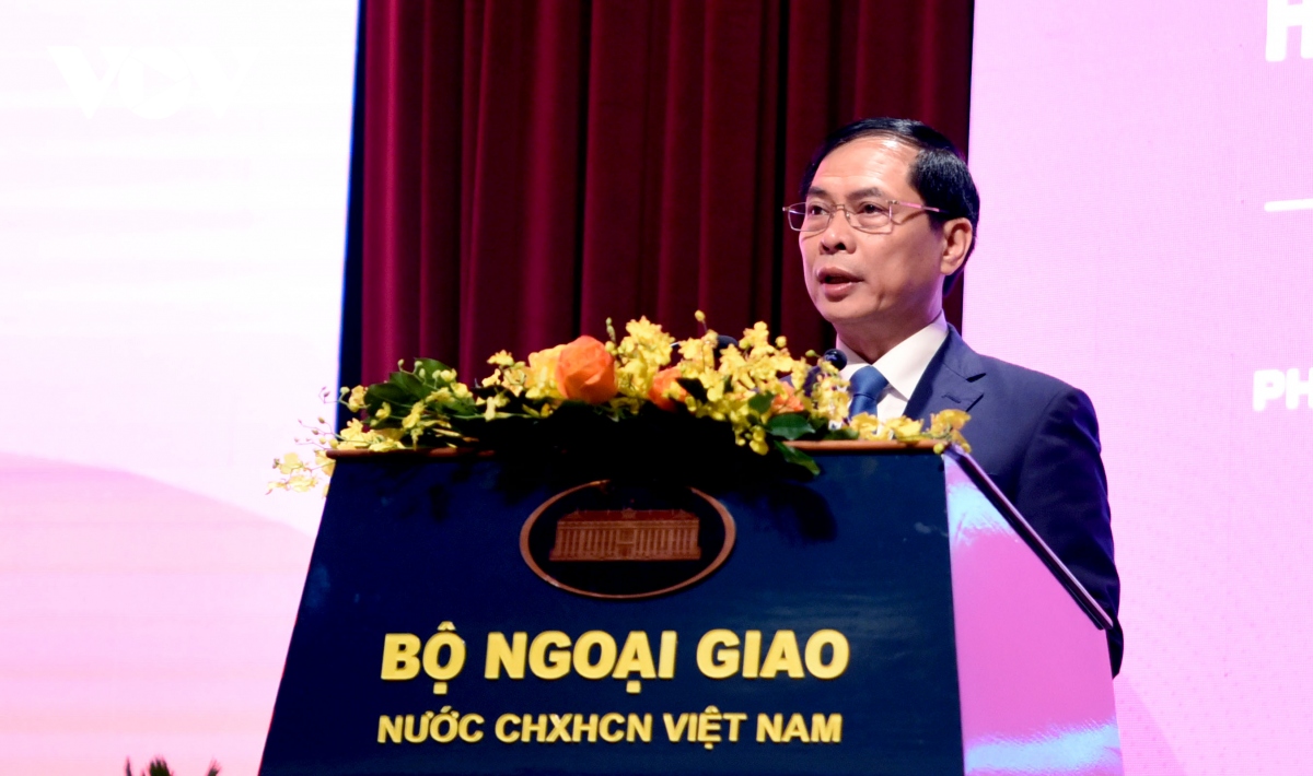 Bộ trưởng Bộ Ngoại giao Bùi Thanh Sơn phát biểu khai mạc Hội nghị Ngoại vụ toàn quốc lần thứ 21.