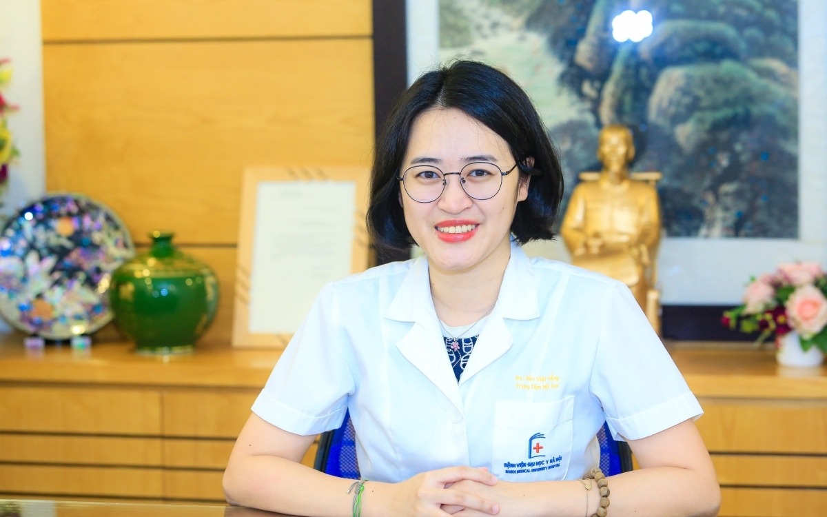 TS.BS Đào Việt Hằng - Phó Giám đốc Trung tâm Nội soi - BV Đại học Y Hà Nội.