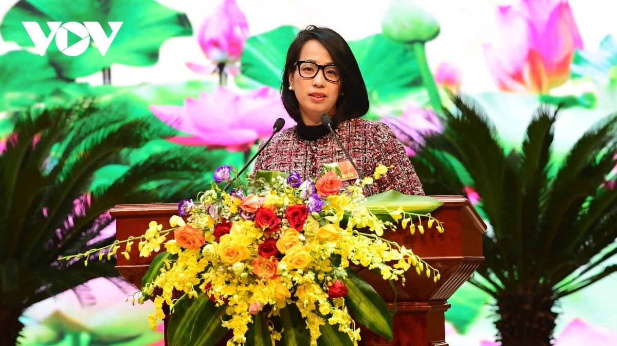 Bà Phạm Thu Hằng, Vụ trưởng Vụ thông tin báo chí, Người phát ngôn Bộ Ngoại giao phát biểu tại hội nghị. (Ảnh: Trọng Phú)