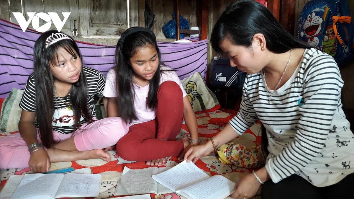 Giáo viên miền núi tỉnh Quảng Nam còn nhiều khó khăn trong cuộc sống.