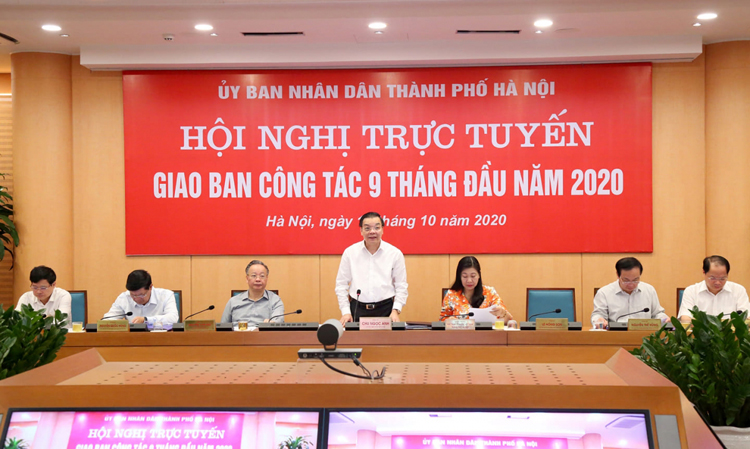 Chủ tịch UBND TP Hà Nội Chu Ngọc Anh đề nghị các đơn vị tăng cường quyết tâm chính trị, đoàn kết nhất trí tập trung thắng lợi các mục tiêu đề ra.