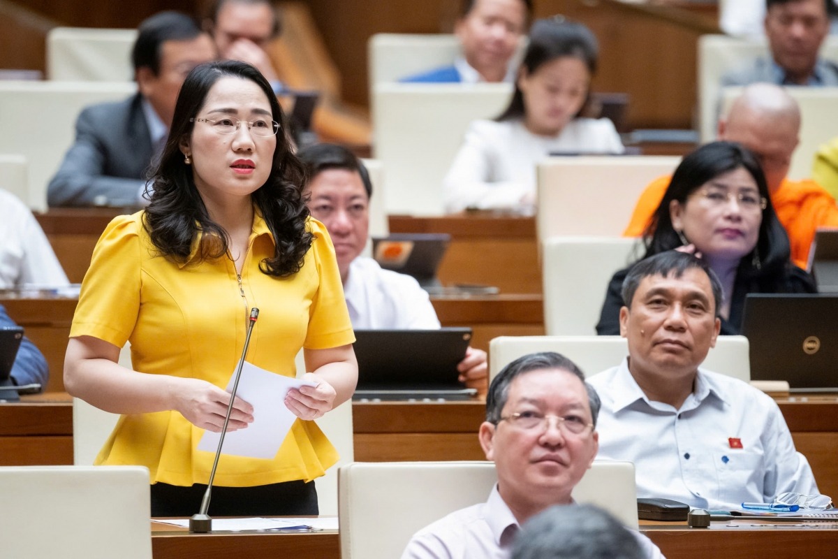 Đại biểu Nguyễn Thị Thuỷ (Đoàn ĐBQH tỉnh Bắc Kạn), Phó chủ nhiệm Ủy ban Tư pháp.