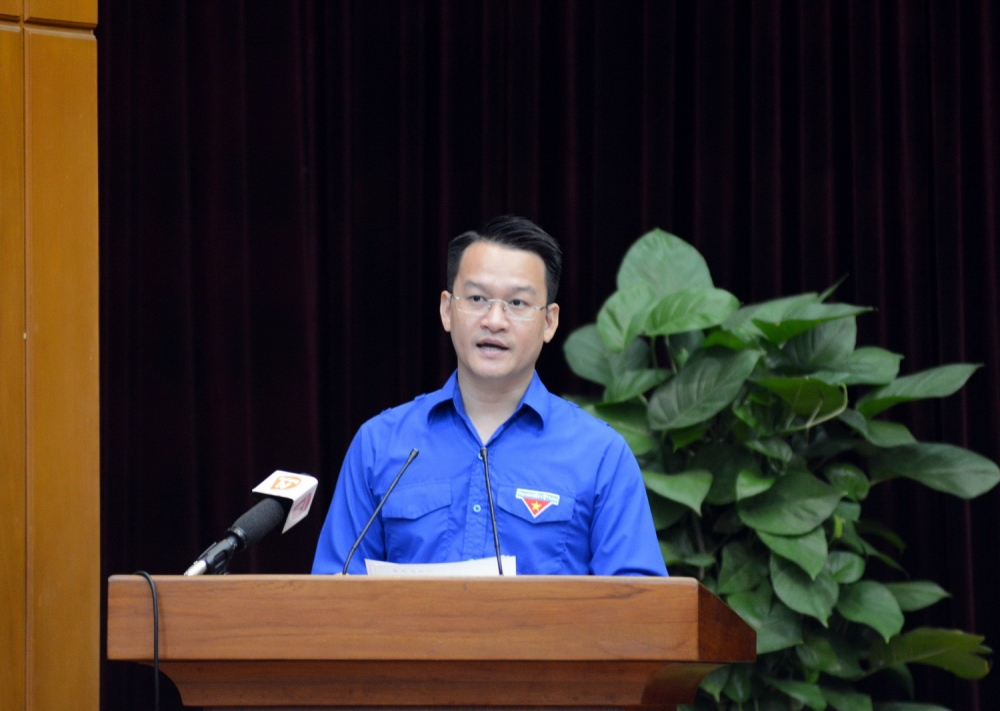 Ông Nguyễn Mạnh Dũng, Bí thư Thành đoàn Đà Nẵng phát biểu tại hội nghị.
