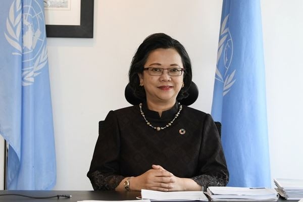 Bà Armida Salsiah Alisjahbana, Phó Tổng thư ký Liên hợp quốc.