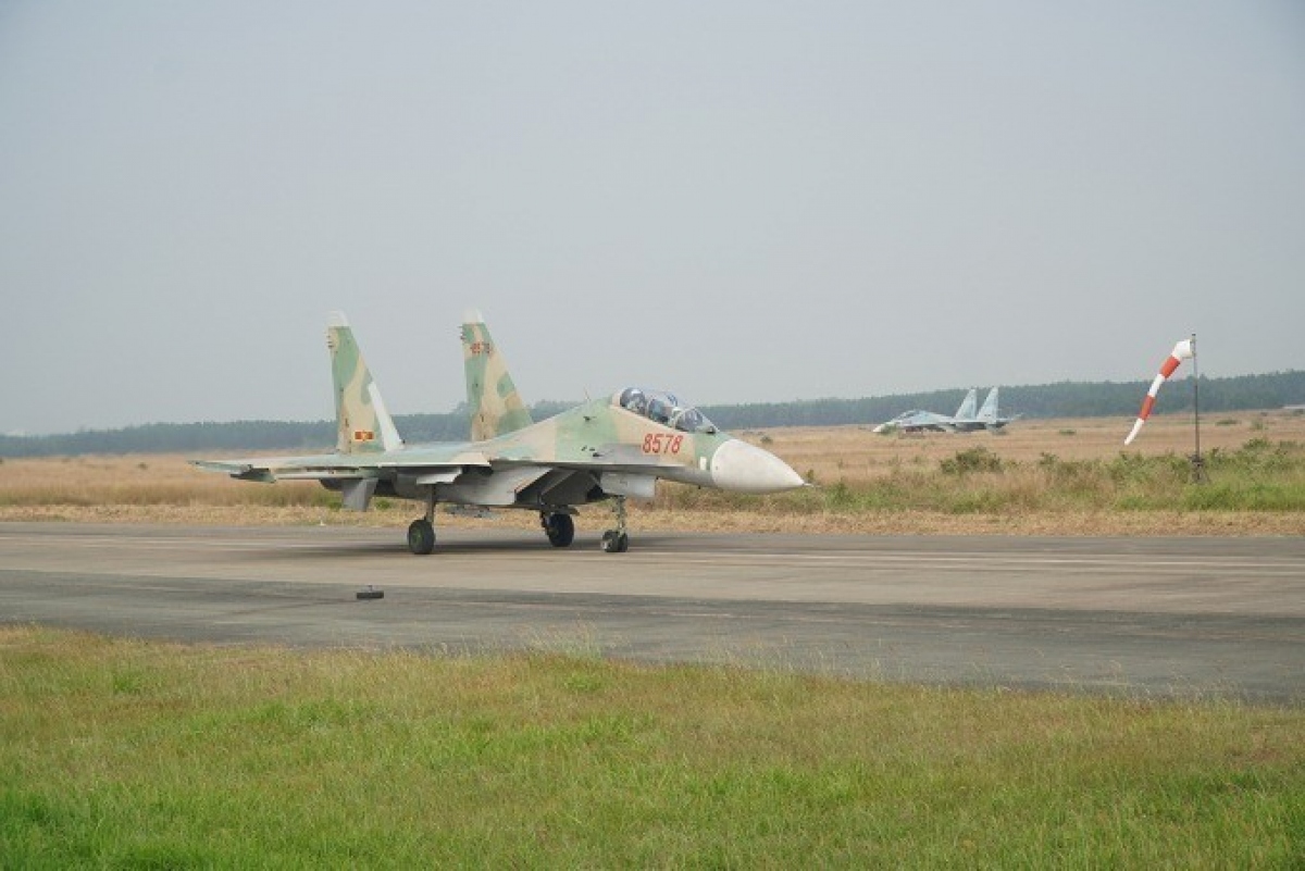 Sân bay Biên Hòa hiện đang phục vụ cho công tác huấn luyện của Quân chủng Phòng không-Không quân sẽ được chuyển sang khai thác lưỡng dụng.
