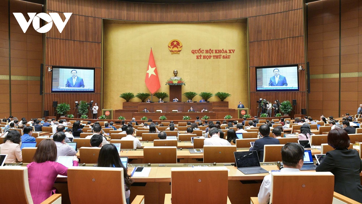 Thủ tướng Phạm Minh Chính trả lời chất vấn.
