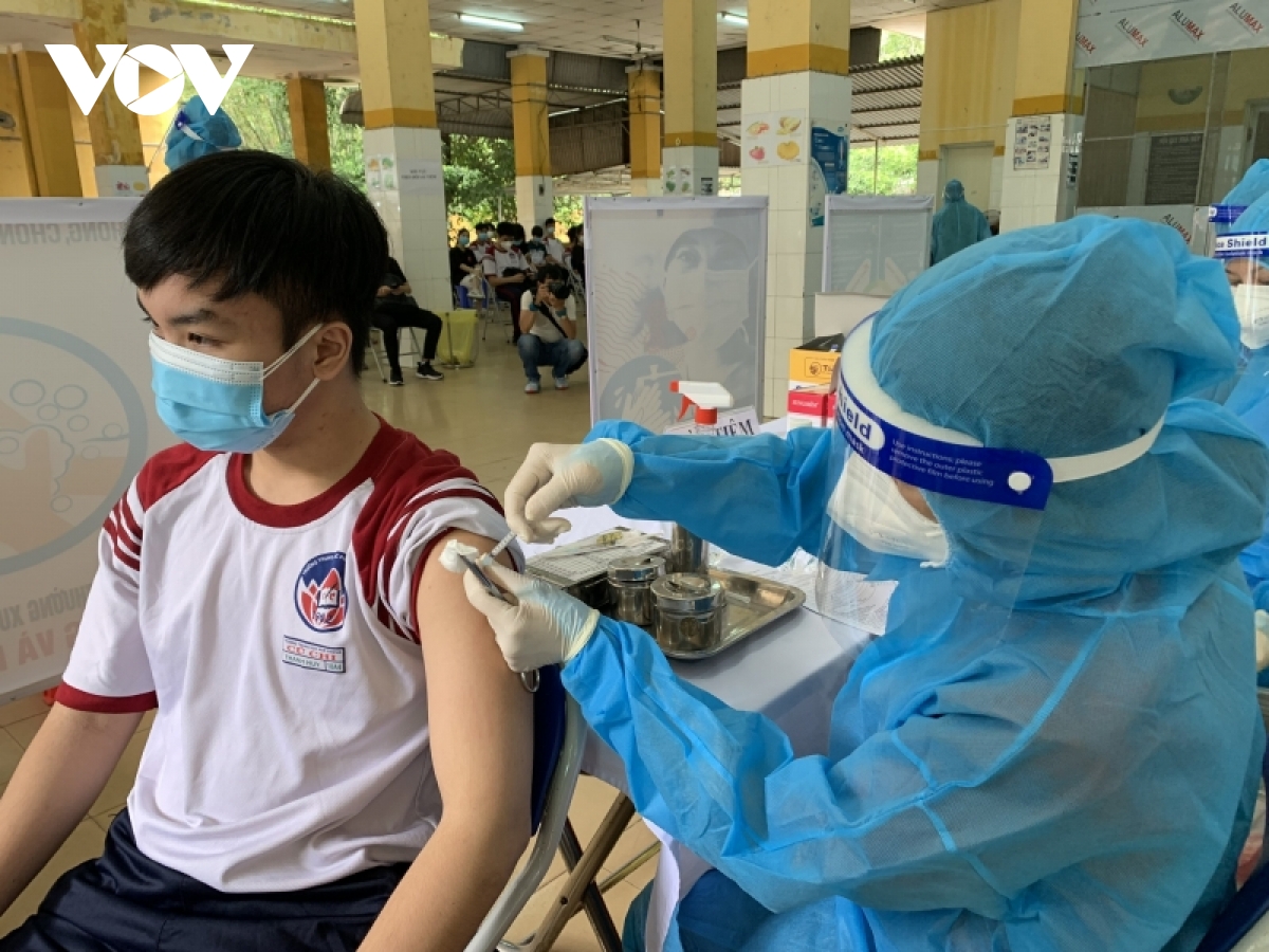 Học sinh tại huyện Củ Chi đã được tiêm vaccine COVID-19 mũi 1. (Ảnh: Kim Dung)