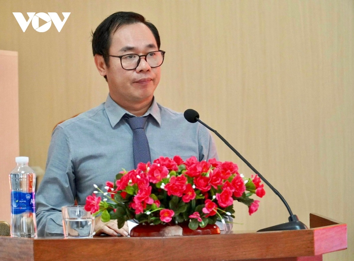Ông Vũ Quang Hùng, Ủy viên Ban Thường vụ Thành ủy Đà Nẵng, Bí thư Đảng ủy Khu Công nghệ cao và các Khu Công nghiệp Đà Nẵng tại lễ công bố thành lập Đảng bộ Công ty Dacinco.